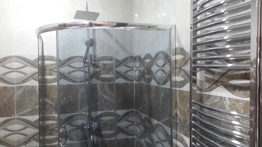 Edemi Hotel كوتايسي الغرفة الصورة